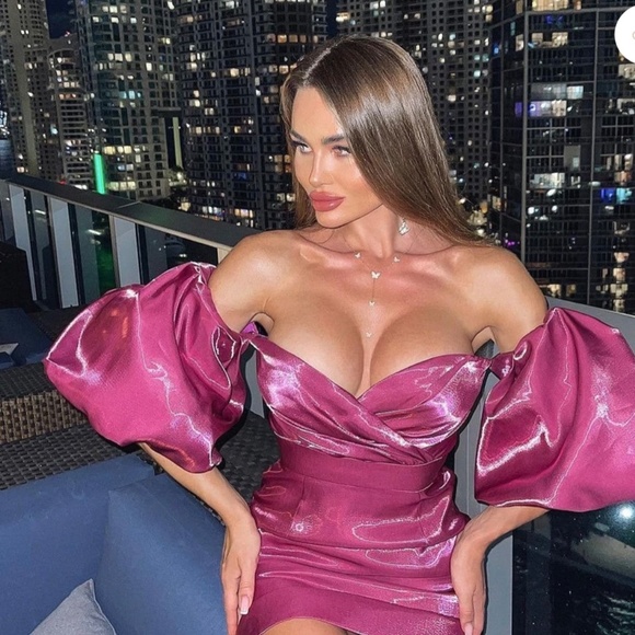 Catwalk Connection Puff Sleeve Mini Dress - Picture 3 of 6